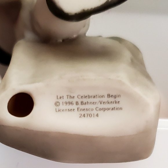 Kim Anderson Figurine - Picture 6 of 6